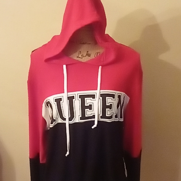 Queen Graphic Hoodie Top - Picture 2 of 6
